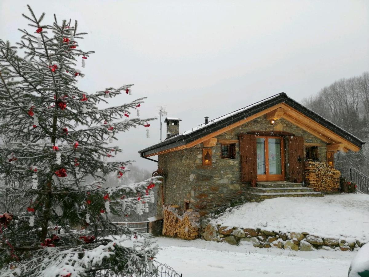 Chalet Cuore Selvatico Monno エクステリア 写真